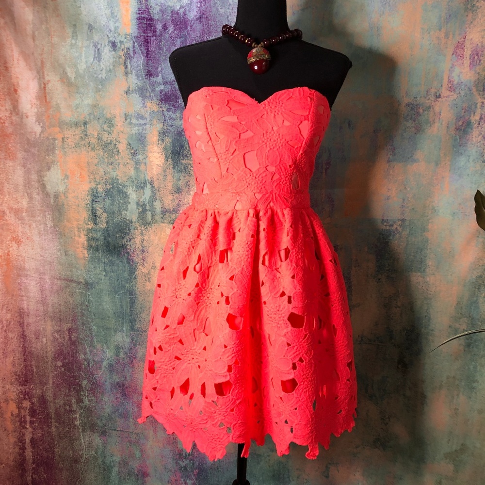 NWT🧡🧡  DEPRI Eye-Catcher Coral Dress 🧡🧡